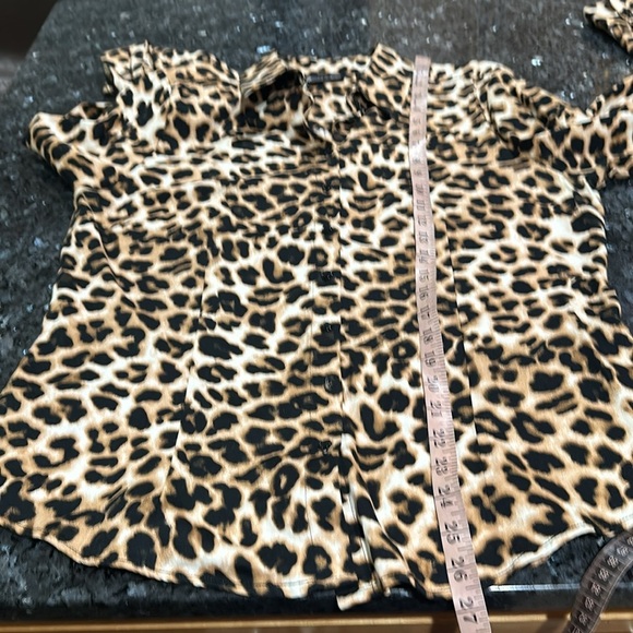 7Avenue design New York company Leopard Print Button Down Shirt - Picture 4 of 7